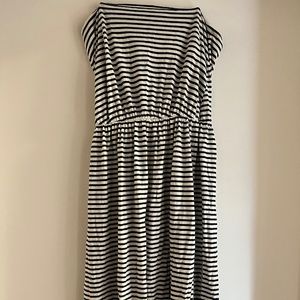 H&M Sleeveless Maxi Dress